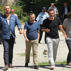 Photo Cakallarla Dans 2 : Hastasıyız Dede
