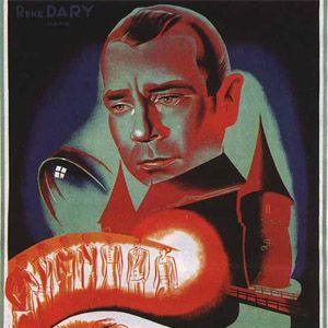 Photo Huit hommes dans un château