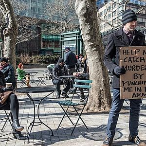 Photo Jonny Lee Miller