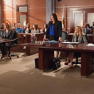 Photo Drop Dead Diva