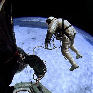 Photo Moonwalk One