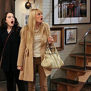 Photo 2 Broke Girls