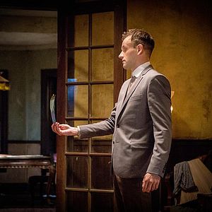 Photo Jonny Lee Miller