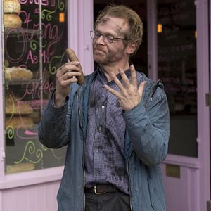Photo Absolutely Anything