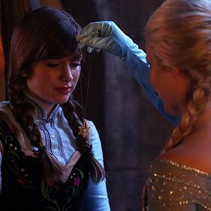Photo Elizabeth Lail