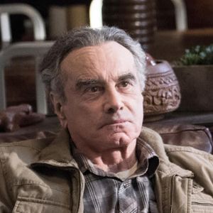 Photo Dan Hedaya