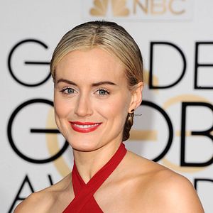 Photo Taylor Schilling