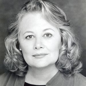 Photo Shirley Knight