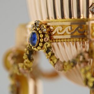 Photo Fabergé: A Life of Its Own