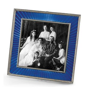Photo Fabergé: A Life of Its Own