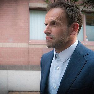 Photo Jonny Lee Miller