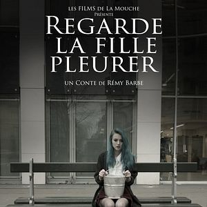 Photo Regarde la fille pleurer