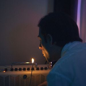 Photo The Overnight