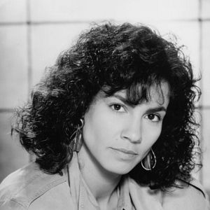 Photo Rachel Ticotin