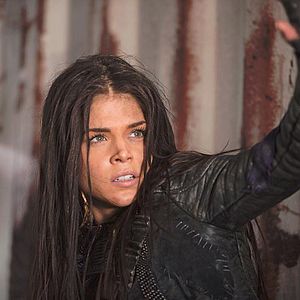 Photo Marie Avgeropoulos