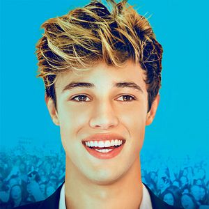 Photo Chasing Cameron