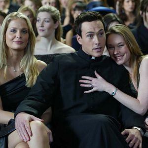 Photo Chandra West