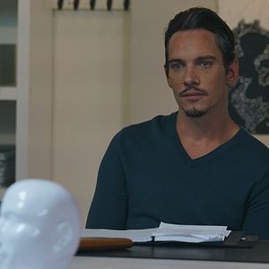 Photo Jonathan Rhys Meyers