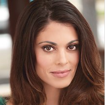 Photo Lindsay Hartley