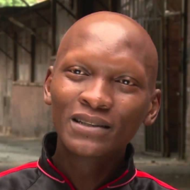 Photo Warren Masemola