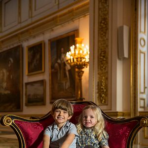 Photo The Crown