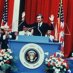 Photo Alan Alda