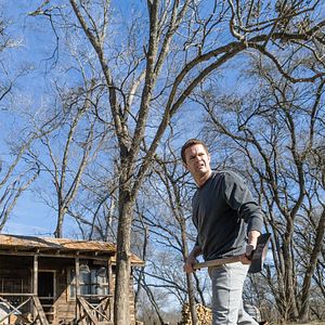 Photo Garret Dillahunt