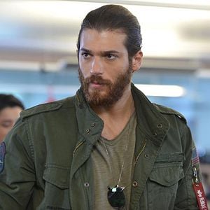Photo Can Yaman