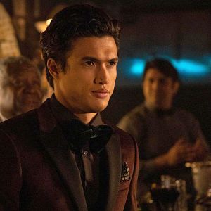 Photo Charles Melton