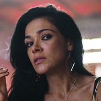 Photo Simone Kessell