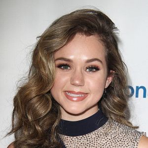 Photo Brec Bassinger
