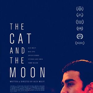 Photo The Cat and The Moon