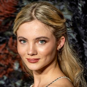 Photos de Freya Allan - AlloCiné