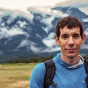 Photo En pleine nature avec Bear Grylls