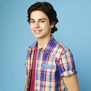 Photo Jake T. Austin