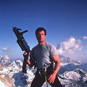 Photo Cliffhanger, traque au sommet