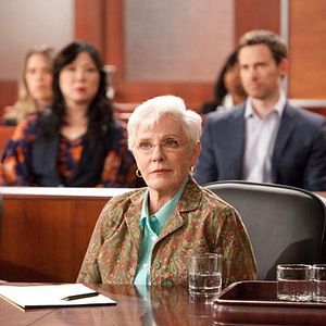 Photo Drop Dead Diva