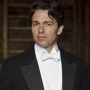 Photo Julian Ovenden