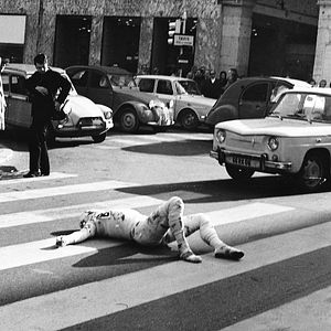 Photo Pierre Pinoncelli, l’artiste à la phalange coupée