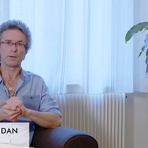 Photo Suspendus… Des soignants entre deux mondes