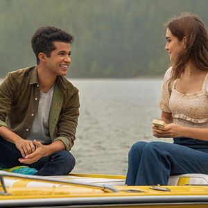 Photo Hello, adieu, et nous au milieu