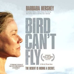 Photo The Bird Can't Fly