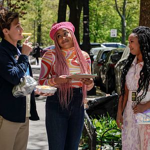 Photo Everything’s Trash