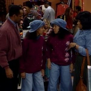 Photo Sister, Sister