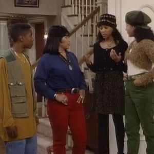 Photo Sister, Sister