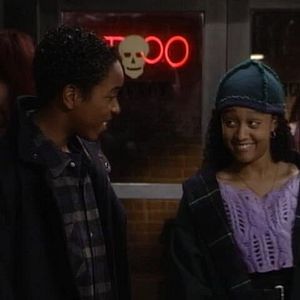 Photo Sister, Sister