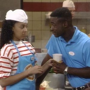 Photo Sister, Sister