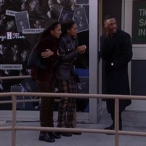 Photo Sister, Sister