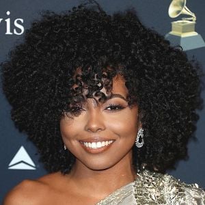 Photo Adrienne Warren