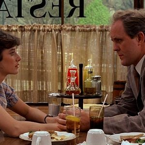 Photo Debra Winger